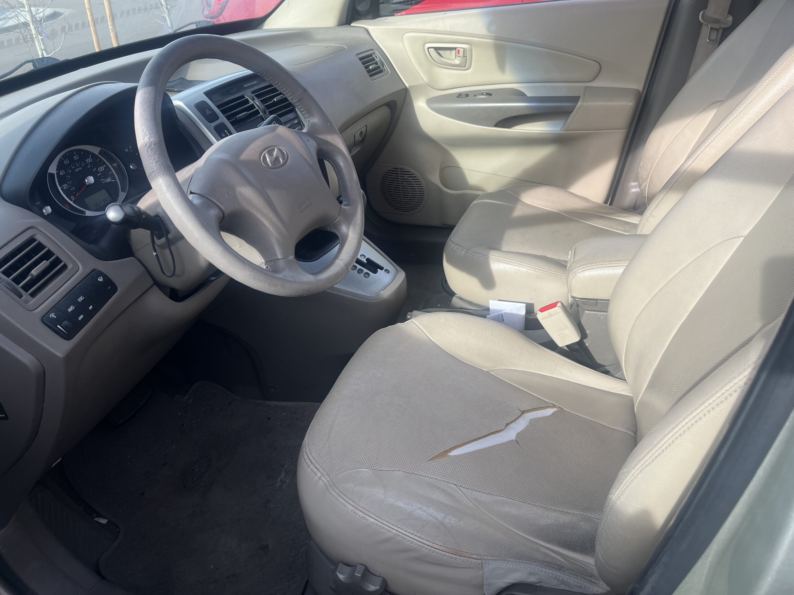 
								Hyundai Tucson 2009 full									