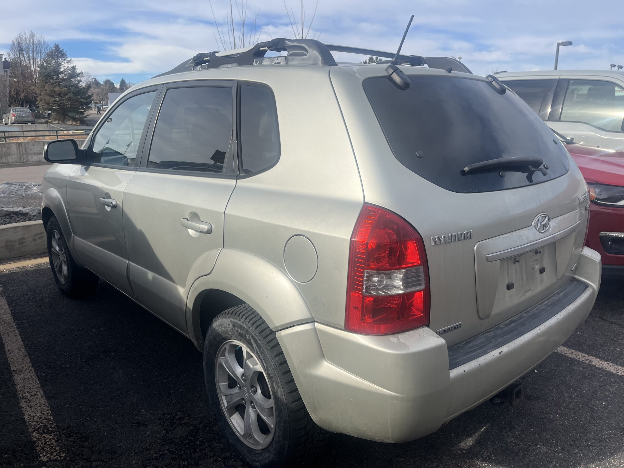 
								Hyundai Tucson 2009 full									