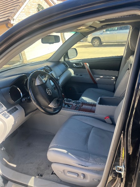 
								Toyota highlander 2010 full									