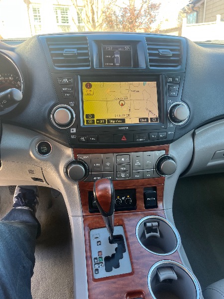 
								Toyota highlander 2010 full									