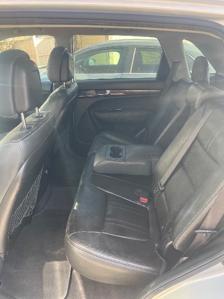 
								Kia Sorento 2012 full									