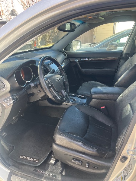 
								Kia Sorento 2012 full									