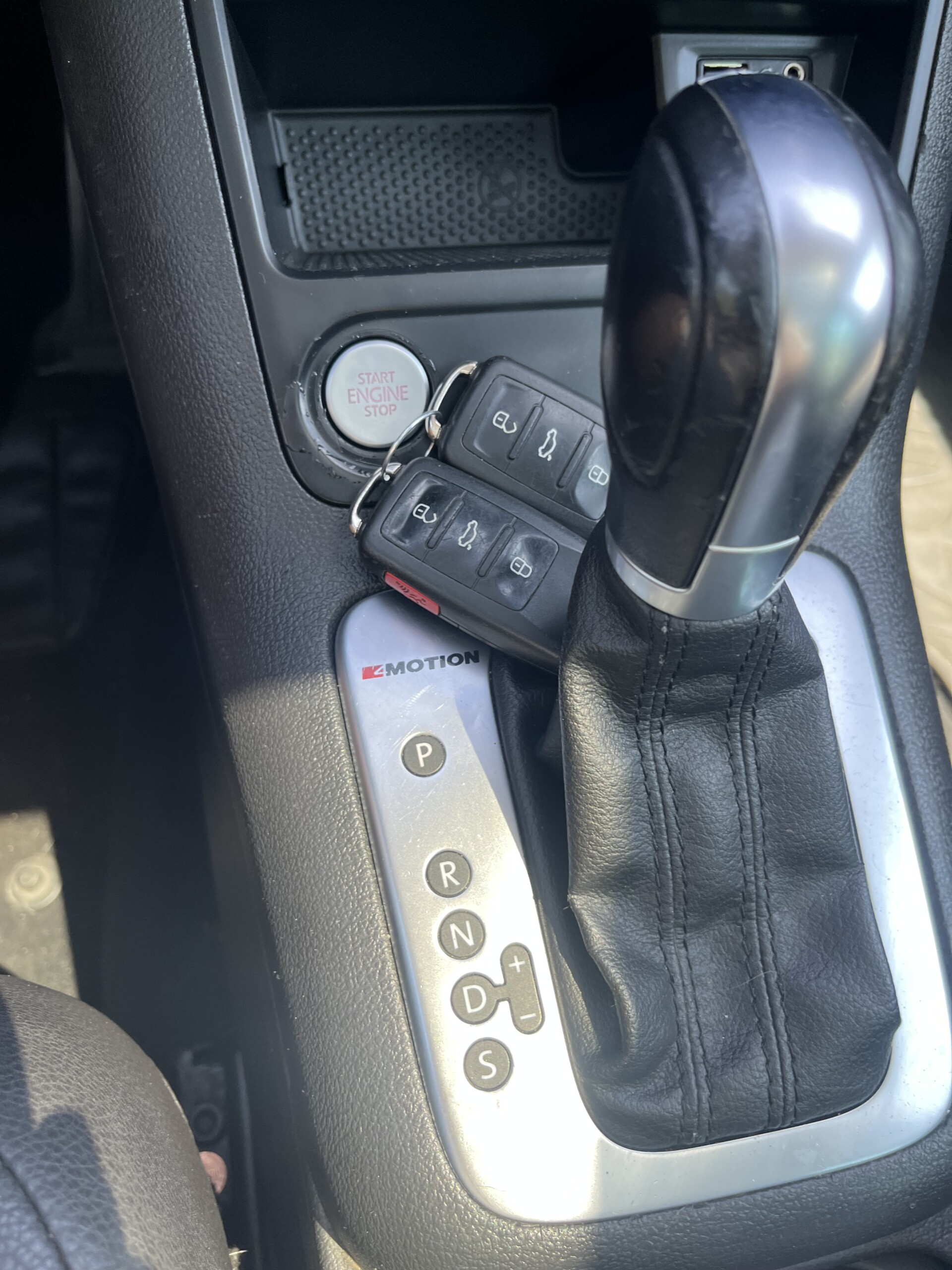 
								Volkswagen tiguan 2016 full									