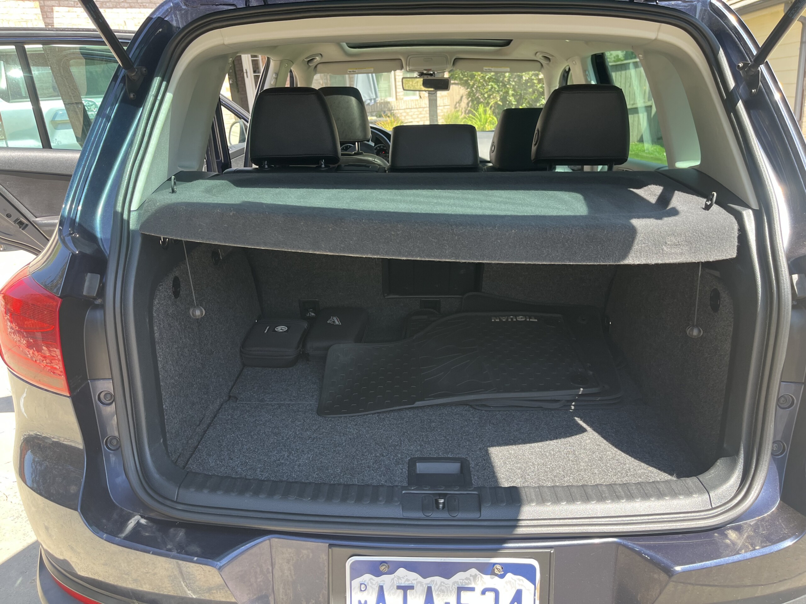 
								Volkswagen tiguan 2016 full									