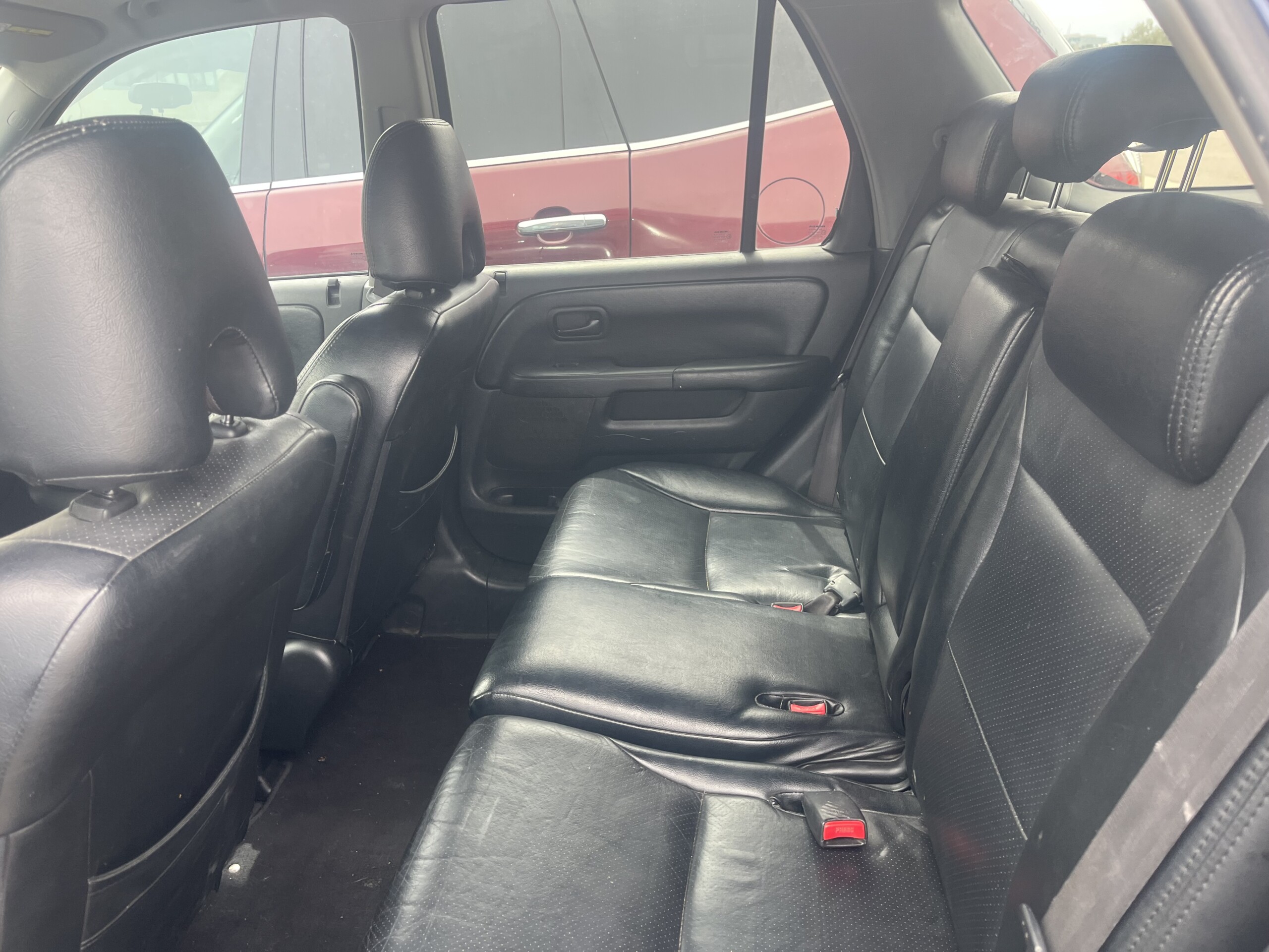 
								Honda CR-V 2005 full									
