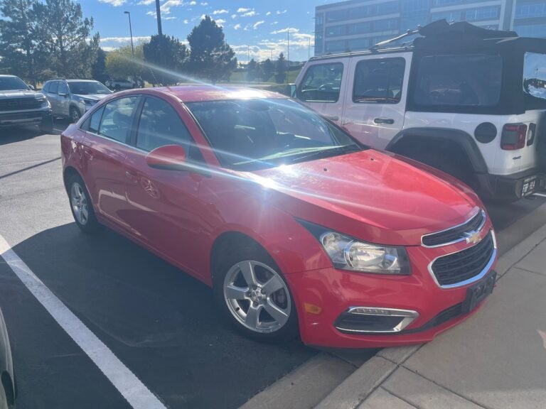 2016 Chevrolet Cruze Limited – photo 2